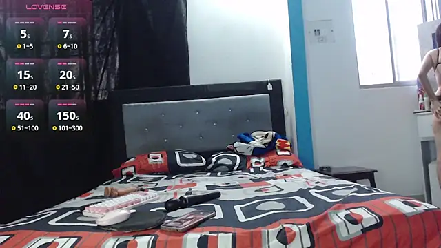 Luisa Paul online show from October 21, 10:10 pm