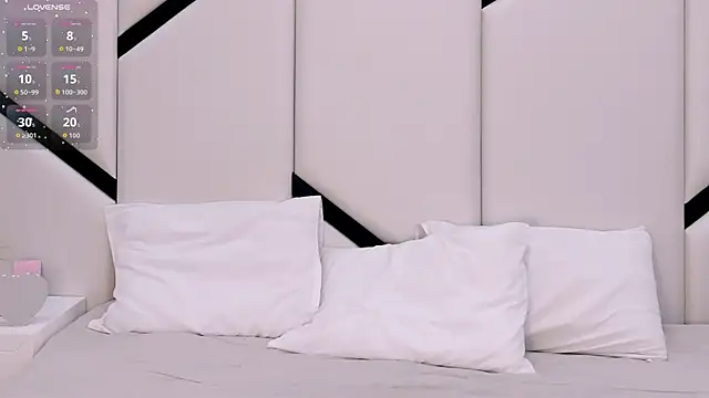 XimenaCosta online show from November 24, 12:05 pm