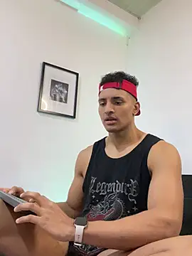 Smith Fitness online show from February 1, 9:13 pm