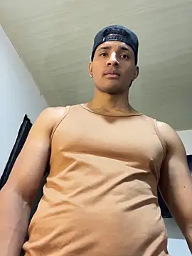 Snapshot of Smith_Fitness chatting on May 4, 2:13 pm Smith Fitness online show from May 4, 2:13 pm