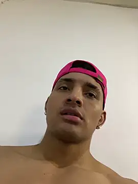 Snapshot of Smith_Fitness chatting on May 7, 2:55 pm Smith Fitness online show from May 7, 2:55 pm