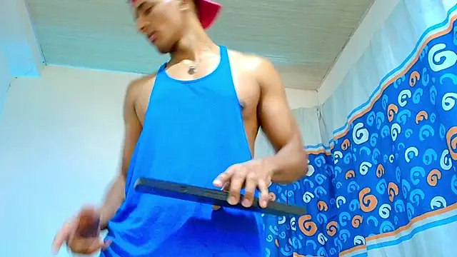 Snapshot of Smith_Fitness chatting on June 10, 3:22 pm Smith Fitness online show from June 10, 3:22 pm
