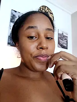 MoniqueMulberry online show from September 19, 7:47 pm