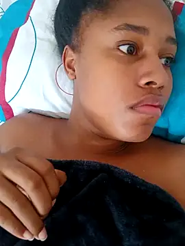 MoniqueMulberry online show from September 20, 4:30 pm