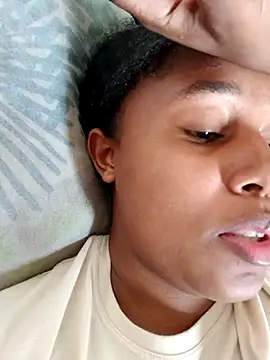 MoniqueMulberry online show from October 4, 6:28 pm