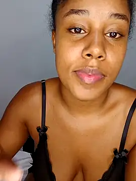 MoniqueMulberry online show from October 10, 7:40 am