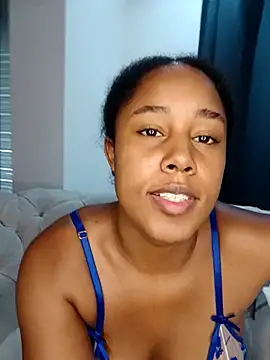 MoniqueMulberry online show from November 27, 1:02 pm