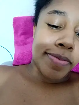 MoniqueMulberry online show from November 30, 6:23 pm