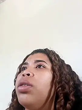 Snapshot of MadissonRizz chatting on October 4, 4:38 pm MadissonRizz online show from October 4, 4:38 pm