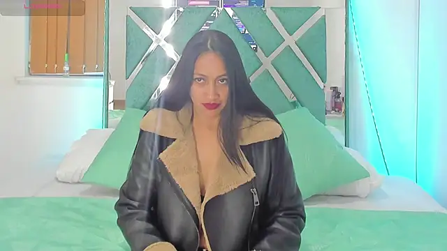 Snapshot of Anthonellacandy chatting on October 23, 7:12 pm Anthonellacandy online show from October 23, 7:12 pm