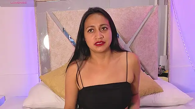 Snapshot of Anthonellacandy chatting on November 3, 7:15 pm Anthonellacandy online show from November 3, 7:15 pm