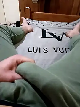 anis3g4 online show from January 8, 1:57 pm