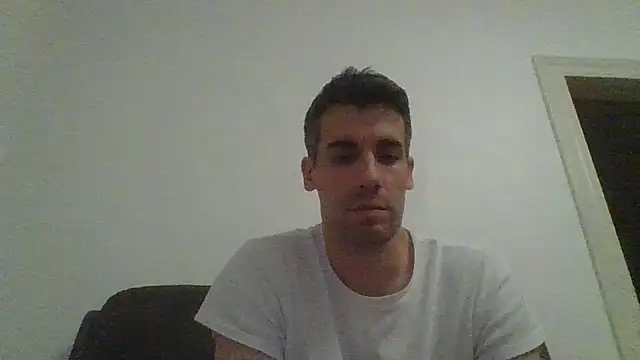 JulioIsHere4you online show from September 13, 12:21 am