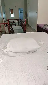 JunCii online show from December 2, 8:41 am