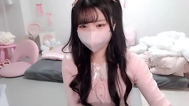 moka-neko online show from March 1, 1:24 pm