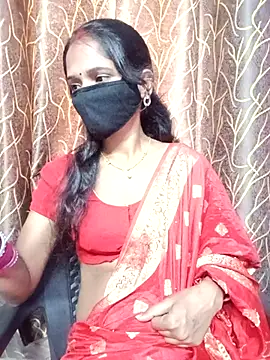 Snapshot of Bhabhilux2025 chatting on September 20, 11:00 am Bhabhilux2025 online show from September 20, 11:00 am