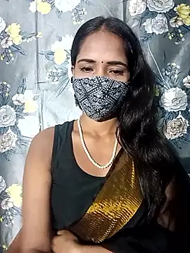 Snapshot of Bhabhilux2025 chatting on May 5, 6:49 pm Bhabhilux2025 online show from May 5, 6:49 pm