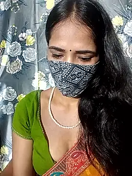 Snapshot of Bhabhilux2025 chatting on May 11, 7:22 pm Bhabhilux2025 online show from May 11, 7:22 pm