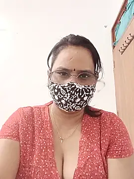 Snapshot of Your-vipasha chatting on May 18, 4:35 pm Your-vipasha online show from May 18, 4:35 pm