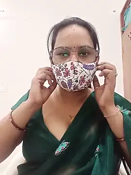 Snapshot of Your-vipasha chatting on May 20, 4:35 pm Your-vipasha online show from May 20, 4:35 pm