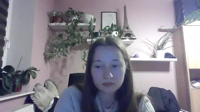 LindaPretty online show from October 14, 8:09 pm