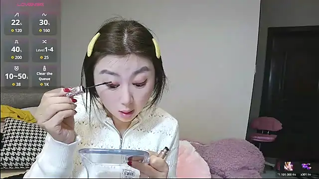 Diva VVN online show from March 11, 11:55 pm