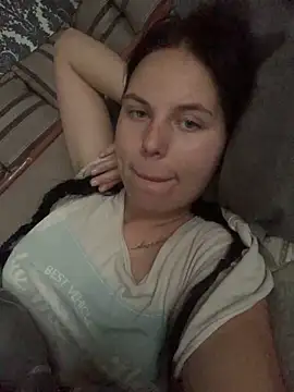 Snapshot of ksenia123 chatting on November 11, 6:13 am ksenia123 online show from November 11, 6:13 am