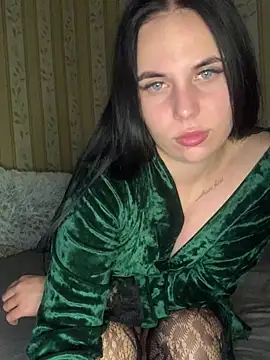 Snapshot of ksenia123 chatting on July 23, 6:06 pm ksenia123 online show from July 23, 6:06 pm