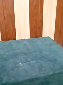 Snapshot of your_favourite_bhabhi chatting on September 19, 6:59 am your favourite bhabhi online show from September 19, 6:59 am