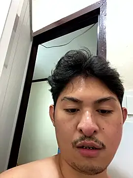 Snapshot of cuteipinoy chatting on January 16, 2:43 pm cuteipinoy online show from January 16, 2:43 pm