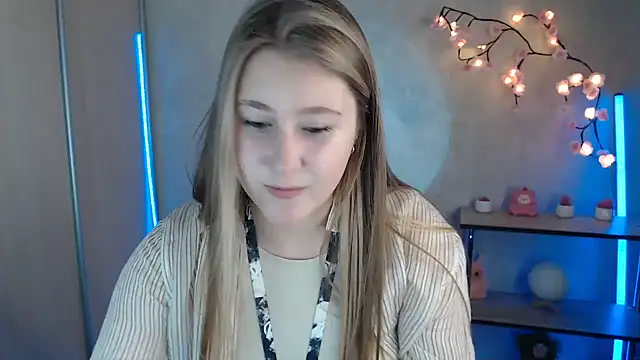 Snapshot of Milka_kamila chatting on June 4, 12:33 pm Milka kamila online show from June 4, 12:33 pm
