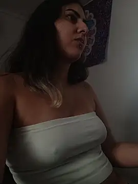 Snapshot of ApenasLys chatting on January 6, 3:05 pm ApenasLys online show from January 6, 3:05 pm