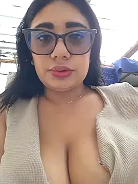 Monse--145 online show from September 20, 8:21 pm