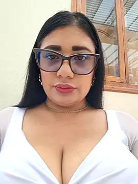 Monse--145 online show from October 1, 2:01 pm