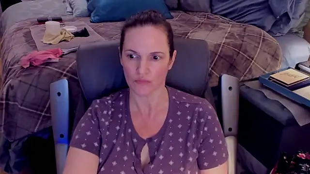 ninajaymes online show from January 14, 1:36 am