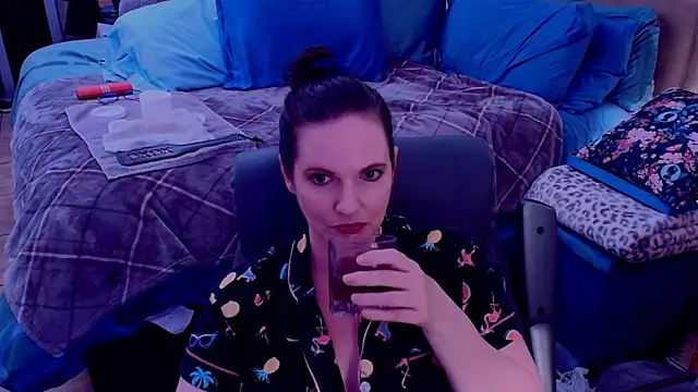 ninajaymes online show from May 1, 10:36 pm
