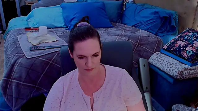 ninajaymes online show from June 11, 11:47 pm