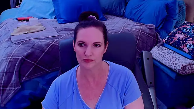 Snapshot of ninajaymes chatting on July 21, 10:45 pm ninajaymes online show from July 21, 10:45 pm
