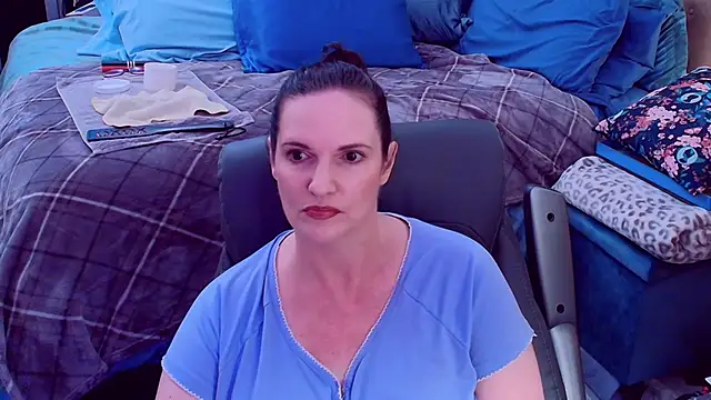 Snapshot of ninajaymes chatting on July 22, 11:07 pm ninajaymes online show from July 22, 11:07 pm