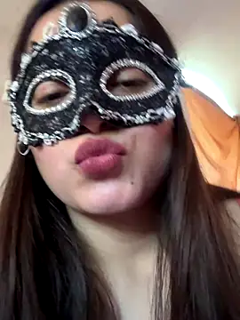 Snapshot of LiaDravenX chatting on November 13, 3:55 pm LiaDravenX online show from November 13, 3:55 pm