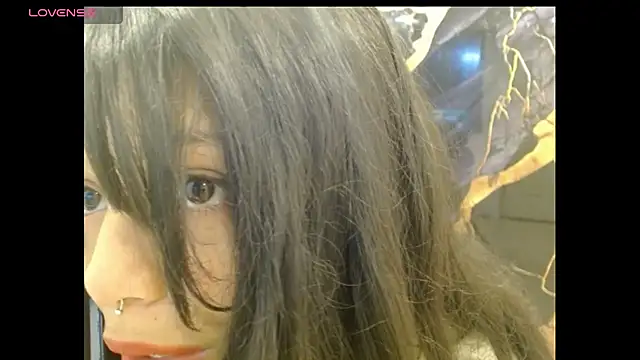 EIVIY1609 online show from September 13, 1:33 pm