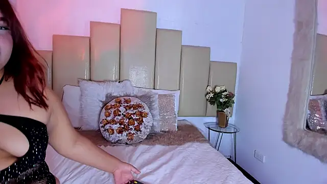 Snapshot of Rebeca_jackson chatting on October 10, 7:46 pm Rebeca jackson online show from October 10, 7:46 pm