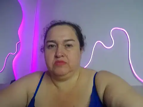 Snapshot of sexy_tetona_perver chatting on September 15, 11:27 pm sexy tetona perver online show from September 15, 11:27 pm