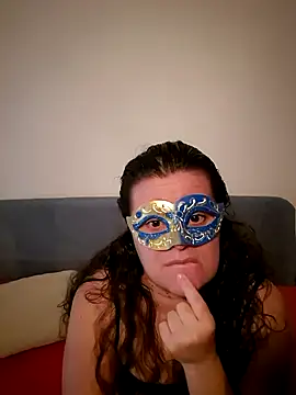 PerleRaree online show from May 5, 12:57 pm