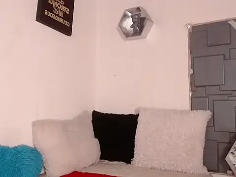 Trinity Knox online show from October 15, 4:18 pm