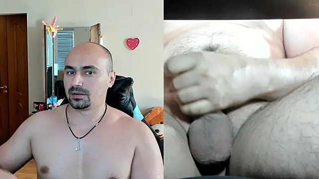 Snapshot of Gri_SH chatting on September 21, 9:44 am Gri SH online show from September 21, 9:44 am