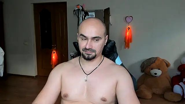 Gri SH online show from October 31, 1:01 pm