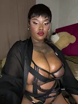 QUEEN NOBUHLE 777 online show from June 5, 12:17 am
