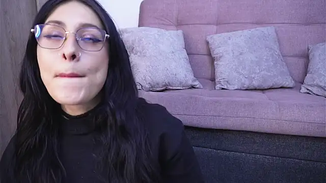 Snapshot of SophiieCumsx chatting on June 12, 3:38 am SophiieCumsx online show from June 12, 3:38 am