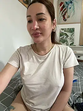 toni 0601 online show from February 13, 12:50 am